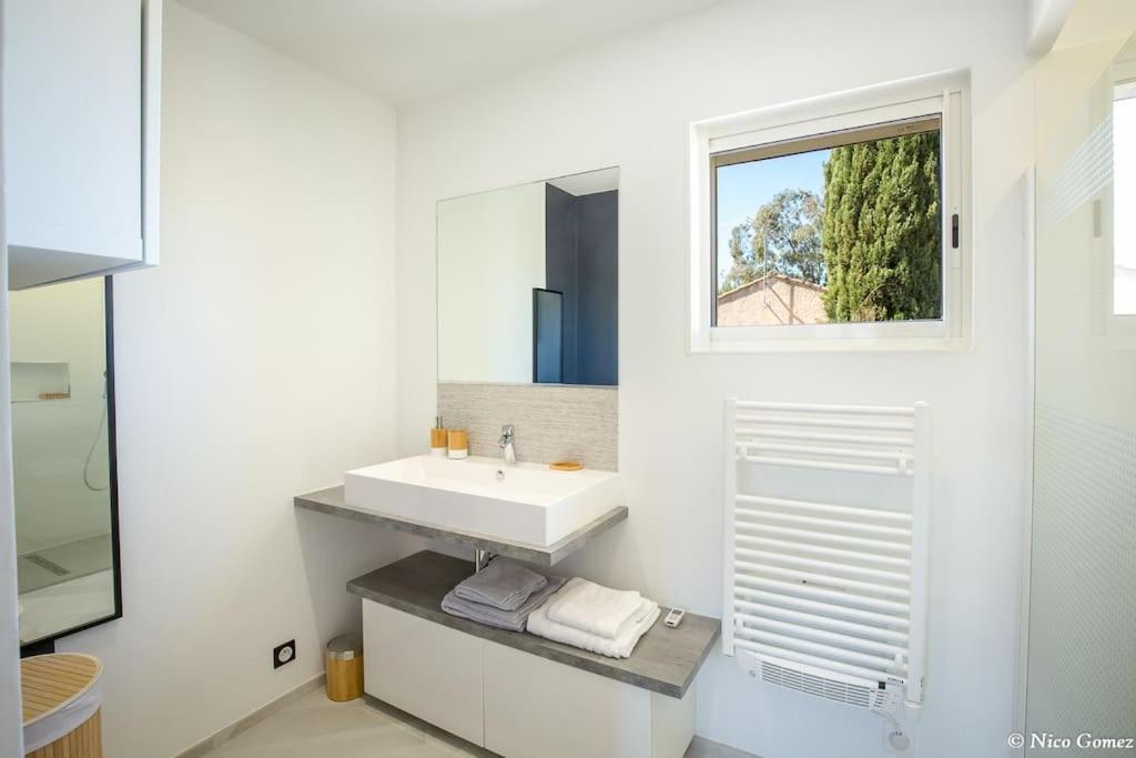 Roquebrune-Sur-Argens, Villa 2 Pieces, 4 Personnes Ngoại thất bức ảnh