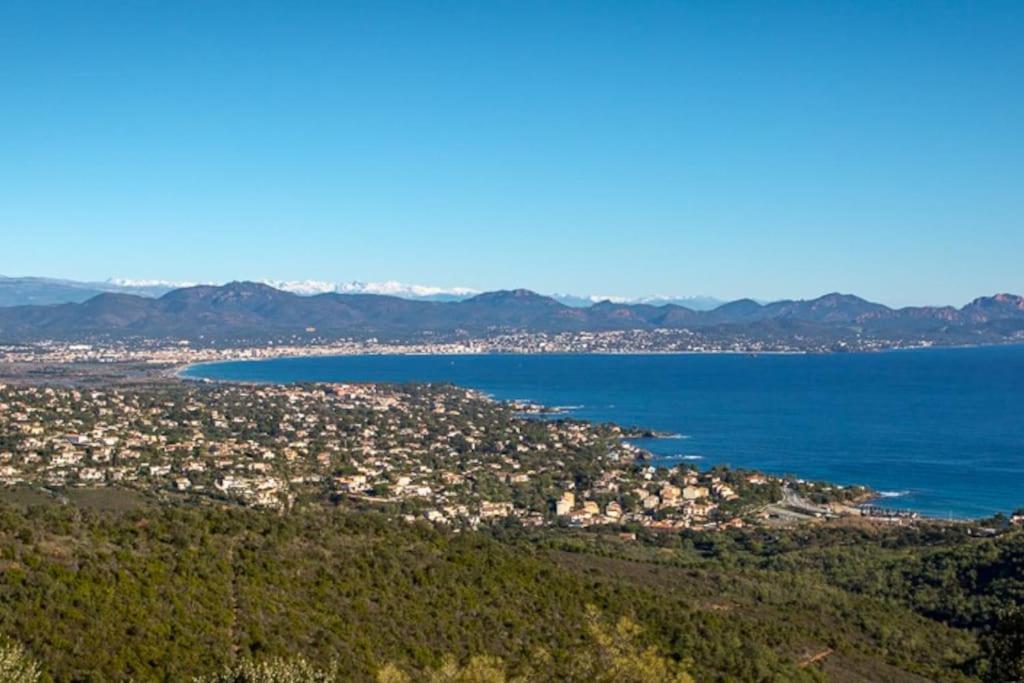 Roquebrune-Sur-Argens, Villa 2 Pieces, 4 Personnes Ngoại thất bức ảnh